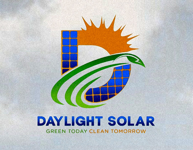 DayLight Solar Logo